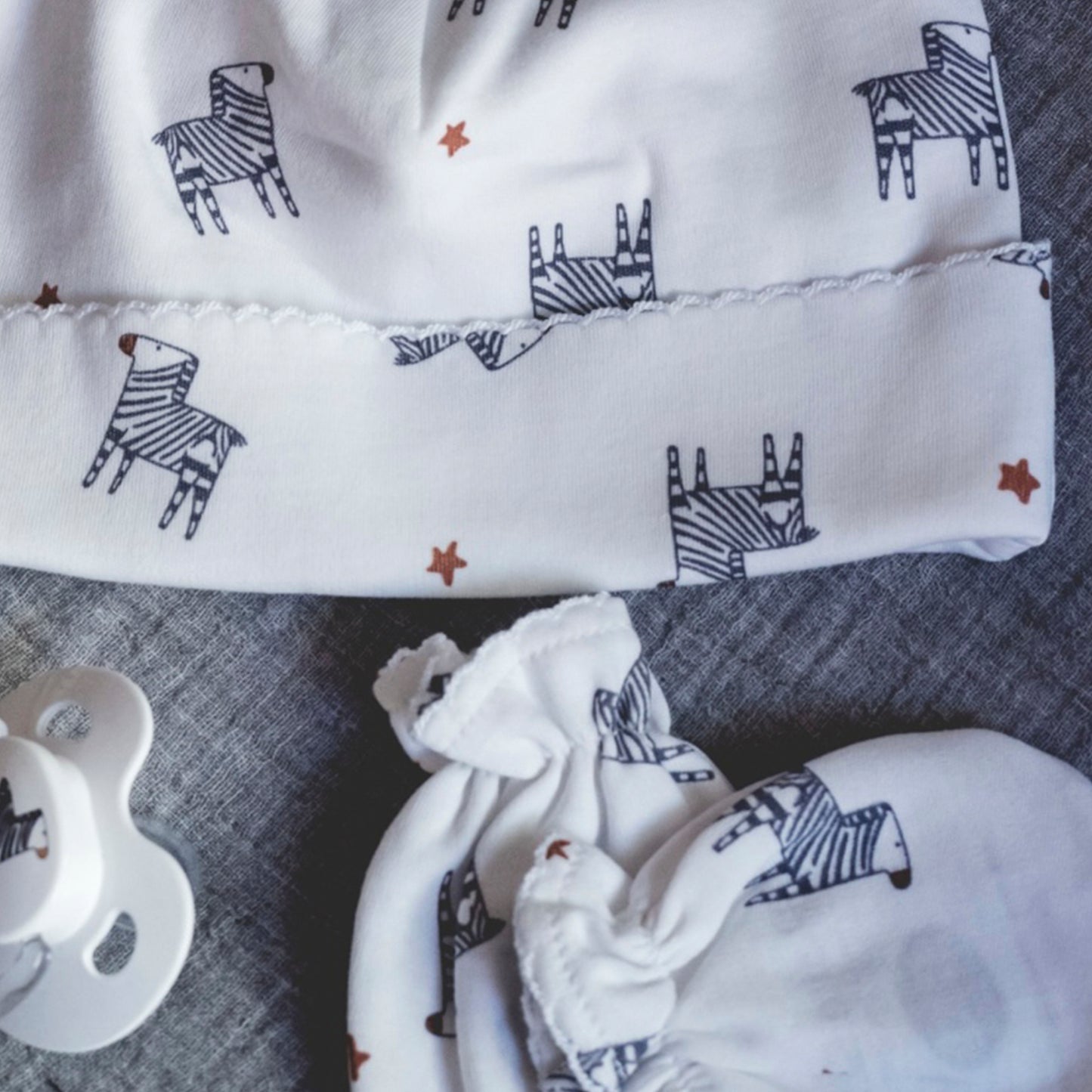 Pack Gorrito y Guantes