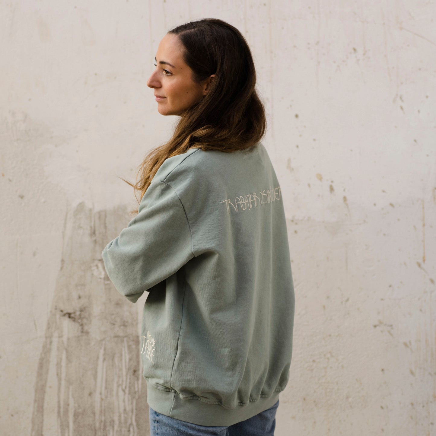 Oversized Trabajar y Sin Poder Sweatshirt