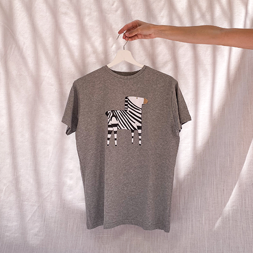 Camiseta Cebra Gris