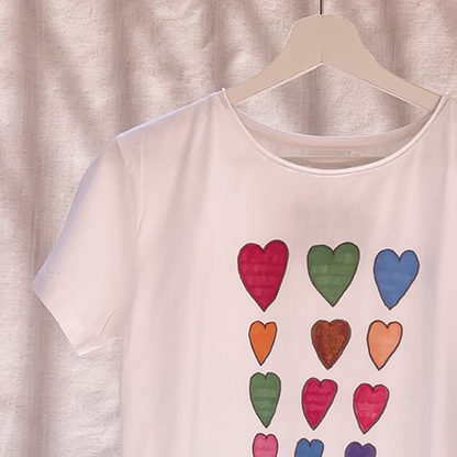 Camiseta Corazones