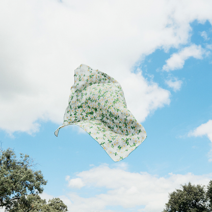 Green Daisy Scarf